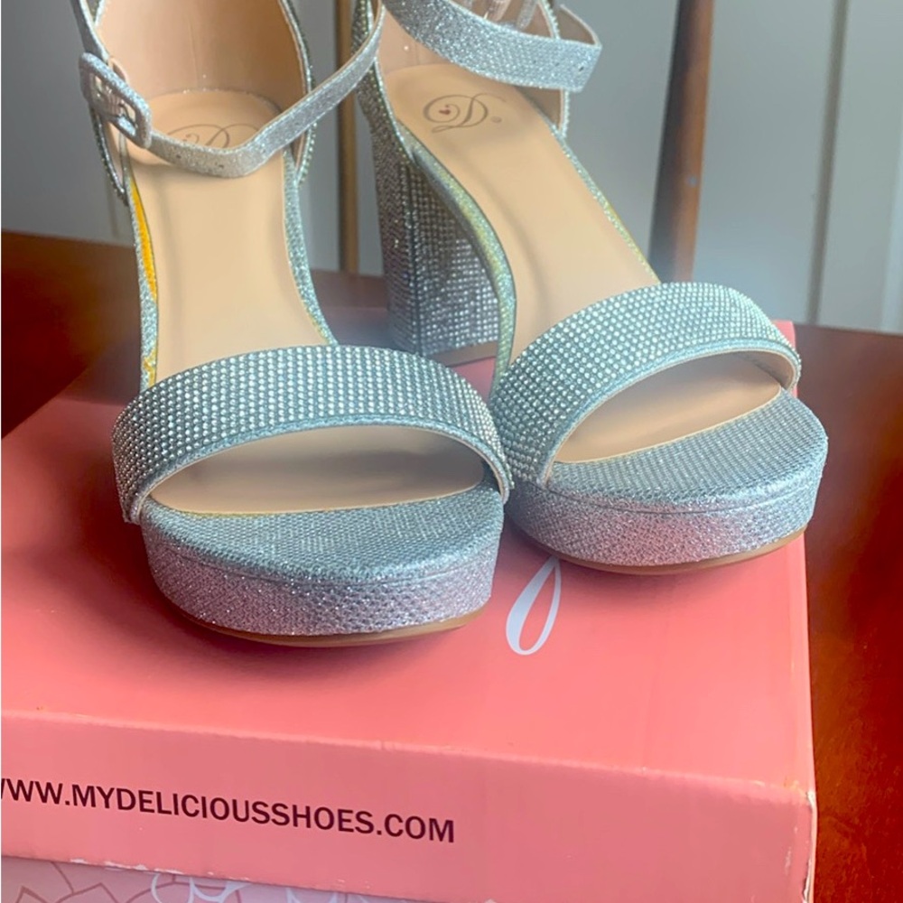 Sparkly Heels! Holiday perfection!